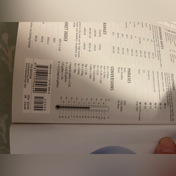 Lonely Planet Argentina/Uruguay Guide - Picture 3 of 3